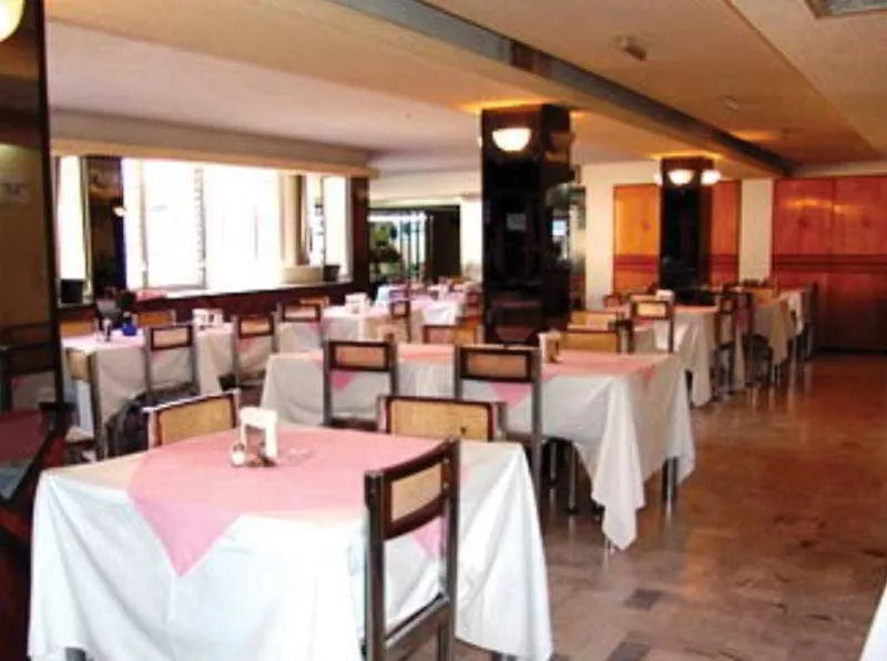 ***  Hotel Universo Guadalajara Mexikó
